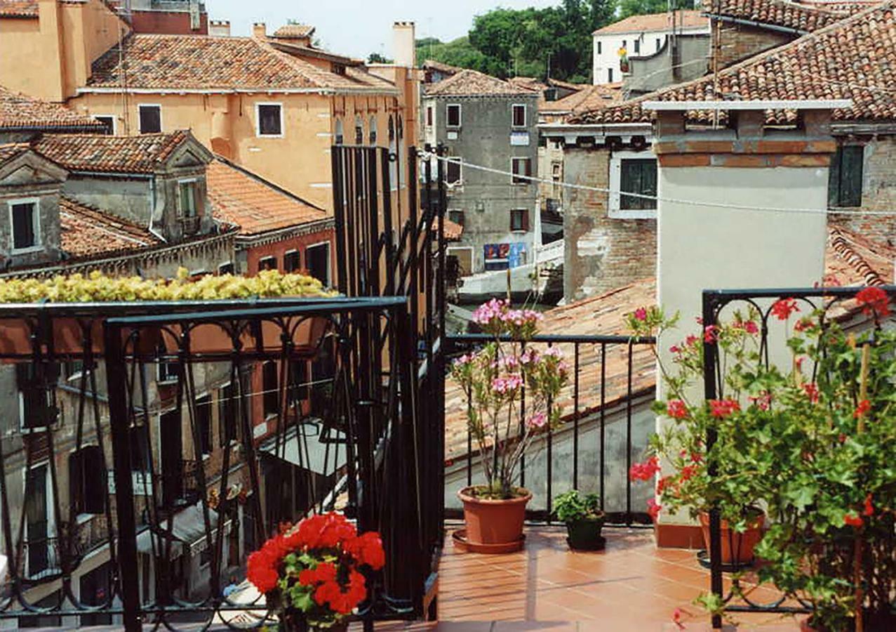 Le Mansarde Deluxe Hotel Венеция Екстериор снимка